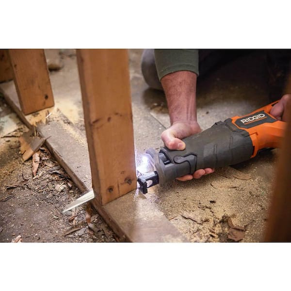 RIDGID 18V Cordless Oscillating Multi-Tool with 2.0 Ah Battery and